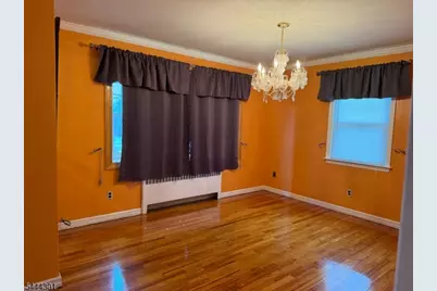 159 Sherwood Ave, Teaneck Township, NJ 07666 - Photo 26