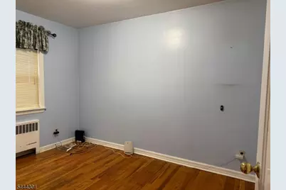 159 Sherwood Ave, Teaneck Township, NJ 07666 - Photo 24