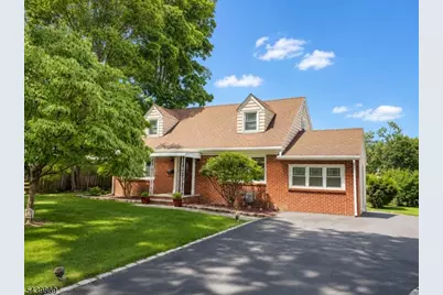 1 Roosevelt Blvd, Florham Park, NJ 07932 - Photo 1