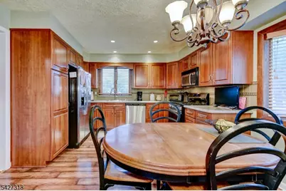 52 Ashburn Rd, Wayne, NJ 07470 - Photo 18