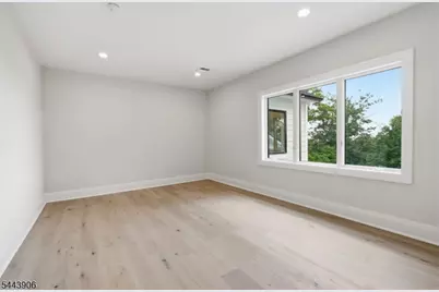 180 Roundtop Rd, Bernardsville, NJ 07924 - Photo 18