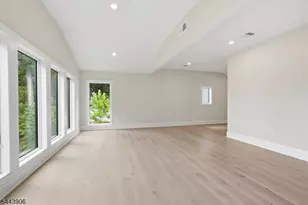 180 Round Top Rd, Bernardsville, NJ 07924 - Photo 30