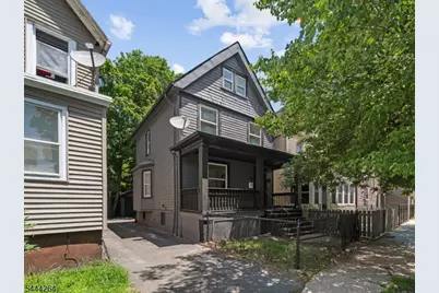 12 Clifford St, East Orange, NJ 07018 - Photo 2