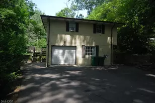 36 Mountain Lake Rd, White Township, NJ 07823 - Photo 16