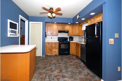 36 Mountain Lake Rd, White Township, NJ 07823 - Photo 4