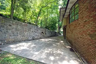 36 Mountain Lake Rd, White Township, NJ 07823 - Photo 2