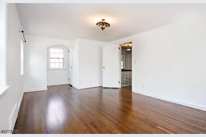 742 Ridgewood Rd, Millburn, NJ 07041 - Photo 8