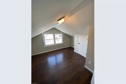 23 Walnut Ter, Bloomfield, NJ 07003 - Photo 2