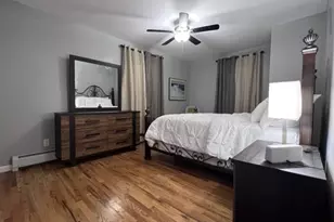 37 N 16th St, East Orange, NJ 07017 - Photo 2