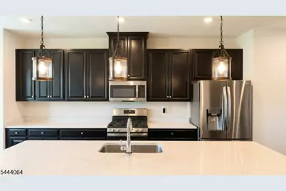 16 Marsh Way, Mount Olive, NJ 07828 - Photo 2