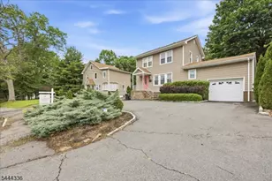 113 E Cedar St, Livingston, NJ 07039 - Photo 2
