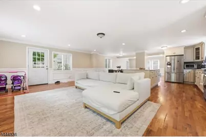 113 E Cedar St, Livingston, NJ 07039 - Photo 14