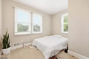 113 E Cedar St, Livingston, NJ 07039 - Photo 20