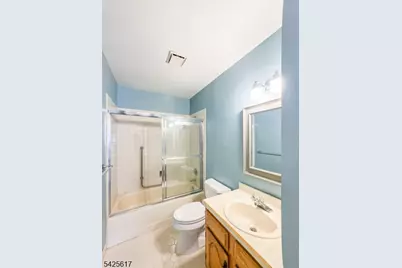1H Rutland Ln, Monroe Township, NJ 08831 - Photo 10