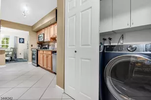 68 Delaware Ln, Branchburg Township, NJ 08876 - Photo 16