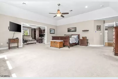 1 Thames Ln, Raritan Township, NJ 08822 - Photo 22