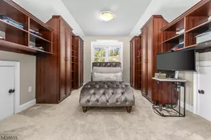 1 Thames Ln, Raritan Township, NJ 08822 - Photo 24