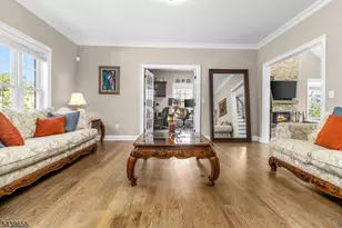 1 Thames Ln, Raritan Township, NJ 08822 - Photo 4