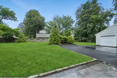 64 Washington Ave, Morristown, NJ 07960 - Photo 30