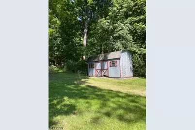 2007 Washington Valley Rd, Bridgewater, NJ 08836 - Photo 16