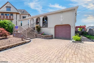 1955 Pinta Ct, Toms River Township, NJ 08753 - Photo 2