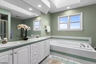 152 County Rd 513, Alexandria Township, NJ 08825 - Photo 18