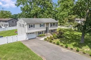 444 River Rd, East Hanover Township, NJ 07936 - Photo 2