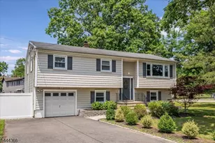 444 River Rd, East Hanover Township, NJ 07936 - Photo 4