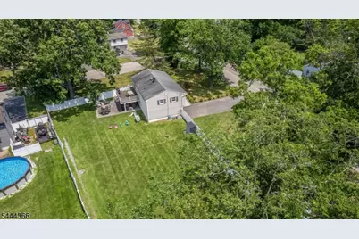 444 River Rd, East Hanover Township, NJ 07936 - Photo 36