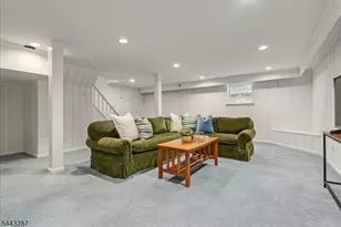 14 Kenneth Rd, Montclair, NJ 07043 - Photo 34