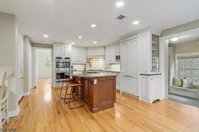 14 Kenneth Rd, Montclair, NJ 07043 - Photo 14