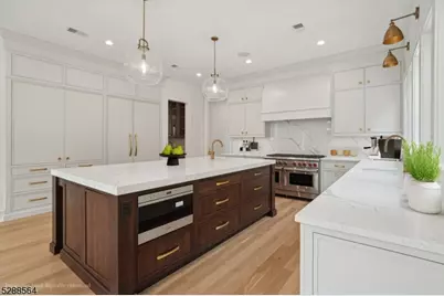 11 Addison Dr, Millburn, NJ 07078 - Photo 14