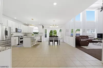 918 Timberline Dr, Jefferson Township, NJ 07849 - Photo 16