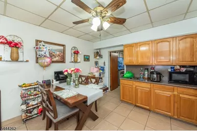 1029 E 19th St, Paterson, NJ 07501 - Photo 2