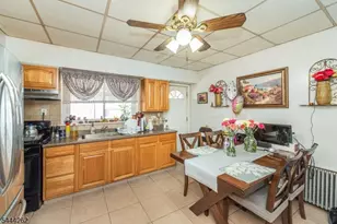 1029 E 19th St, Paterson, NJ 07501 - Photo 4