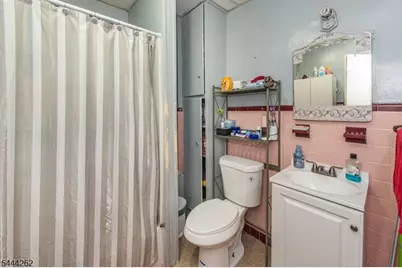1029 E 19th St, Paterson, NJ 07501 - Photo 16