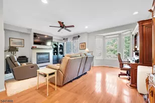20 Windham Ct, Raritan Township, NJ 08822 - Photo 10