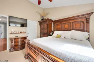 20 Windham Ct, Raritan Township, NJ 08822 - Photo 28