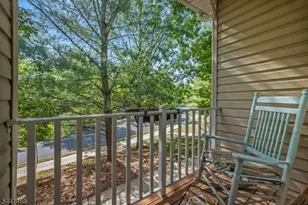 20 Windham Ct, Raritan Township, NJ 08822 - Photo 24