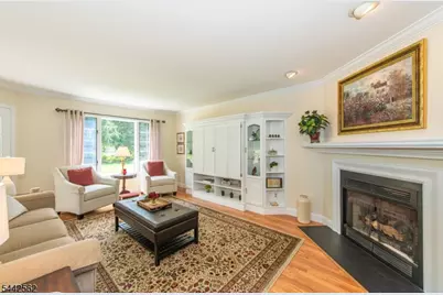 46 Village Dr, Montville Township, NJ 07045 - Photo 8
