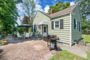 160 Hillcrest Rd, Readington, NJ 08822 - Photo 4