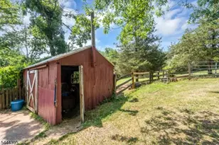 160 Hillcrest Rd, Readington, NJ 08822 - Photo 32