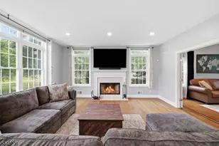2 Ming Ct, Chester, NJ 07930 - Photo 20