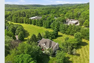 2 Ming Ct, Chester, NJ 07930 - Photo 48