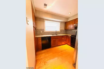 222 Long Meadow Rd, Bedminster Township, NJ 07921 - Photo 8