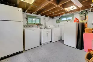 215 Mountainview Rd, Warren Township, NJ 07059 - Photo 28