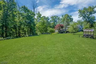 215 Mountainview Rd, Warren Township, NJ 07059 - Photo 32