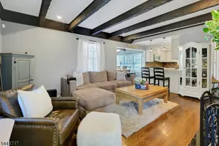 215 Mountainview Rd, Warren Township, NJ 07059 - Photo 6