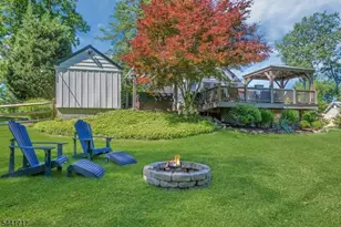 215 Mountainview Rd, Warren Township, NJ 07059 - Photo 2