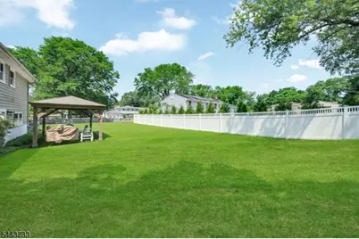 19 Lawrence Rd, Wayne, NJ 07470 - Photo 30